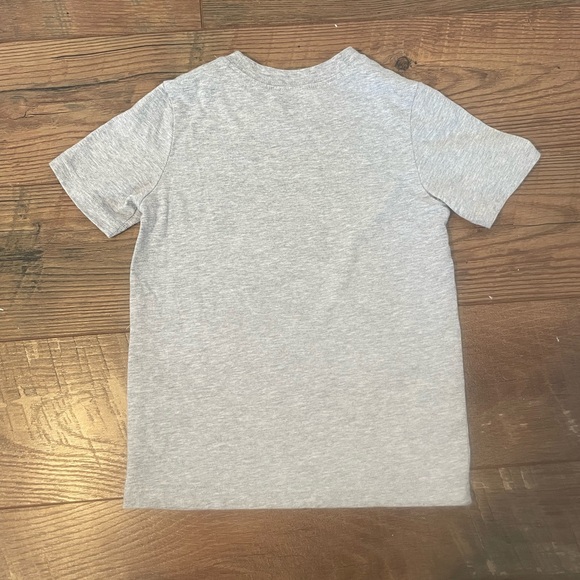 Carter’s Soccer T -shirt size 5 - Picture 3 of 3